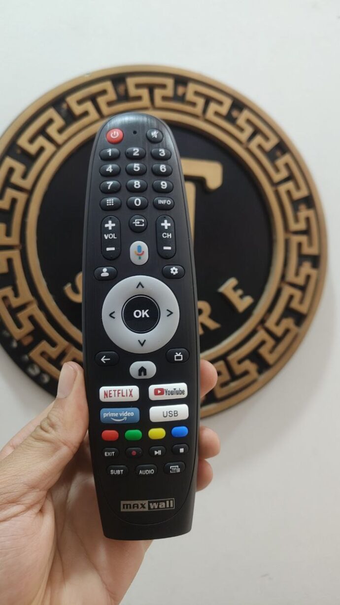 télécommande tv maxwall